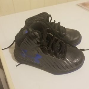 Under armour boys 12t